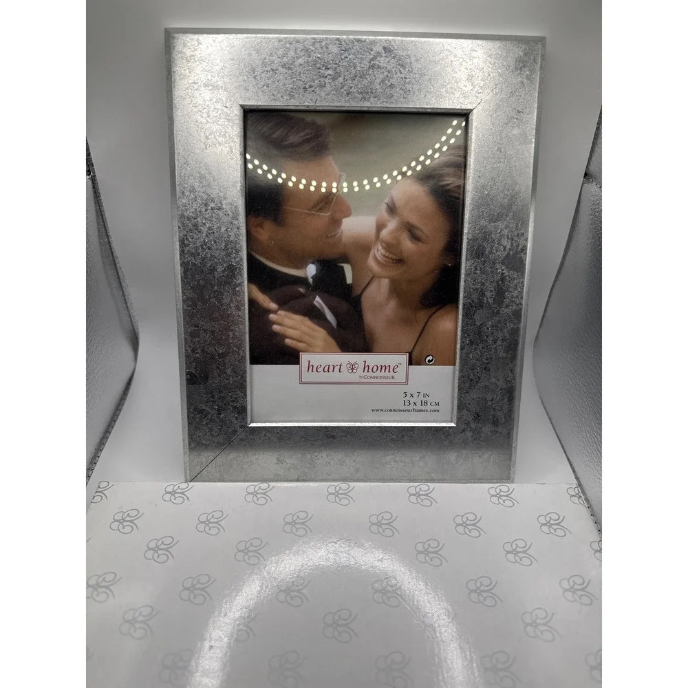 Heart Home by Connoisseur Silver Leaf 5x7 Picture Frame 1862H5D Modern Classic